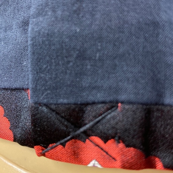 DIANE VON FURSTENBERG
Silk Floral Print Blazer Size 12 - Picture 9 of 11